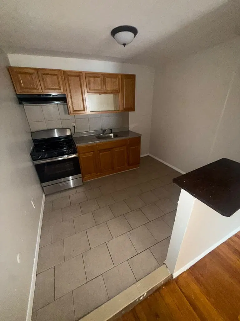 1 bed, 750 sqft, $1,500 — Photo 2