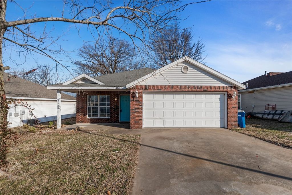 2400 SW Choctaw St, Bentonville, AR 72712 | MLS #1335778 | Zillow