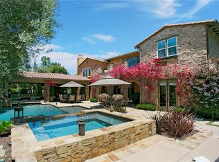 8 Anna Ln, Mission Viejo, CA 92694