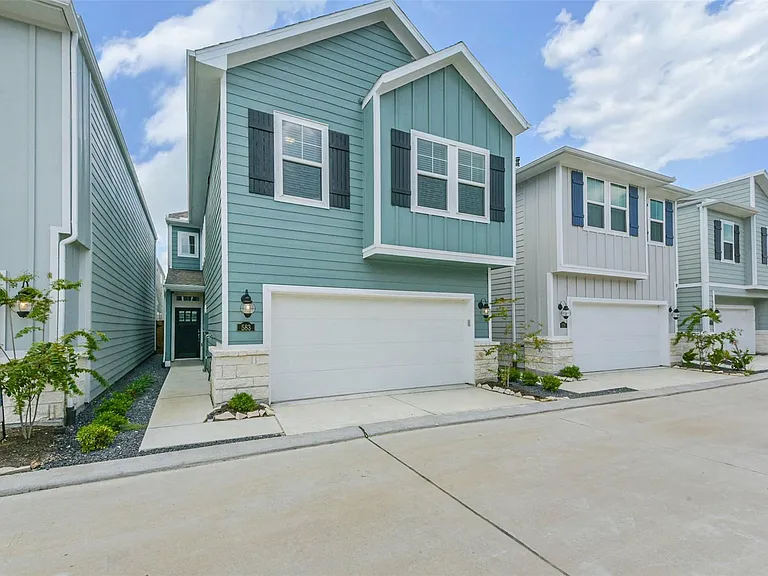 583 Avisa Dr — Photo 2