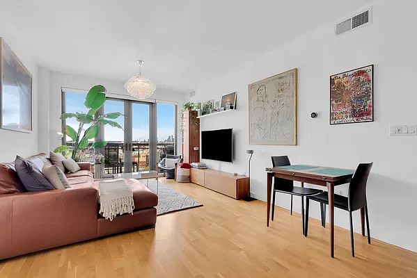 1st image of 500 4th Ave APT 9J