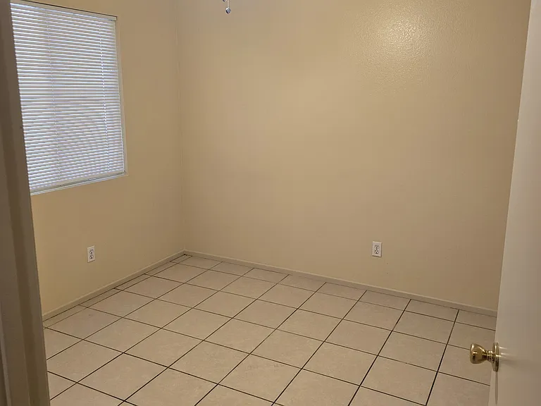 13987 El Cajon Dr — Photo 18