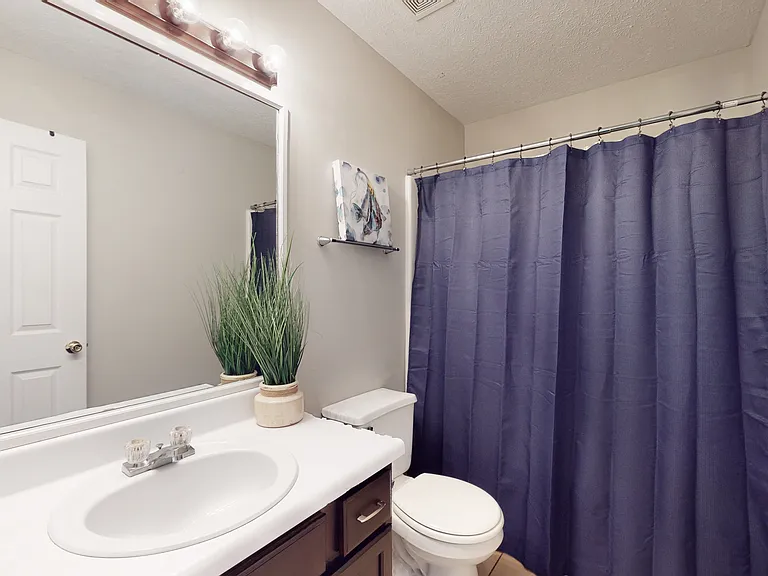 344 Pioneer Dr — Photo 16