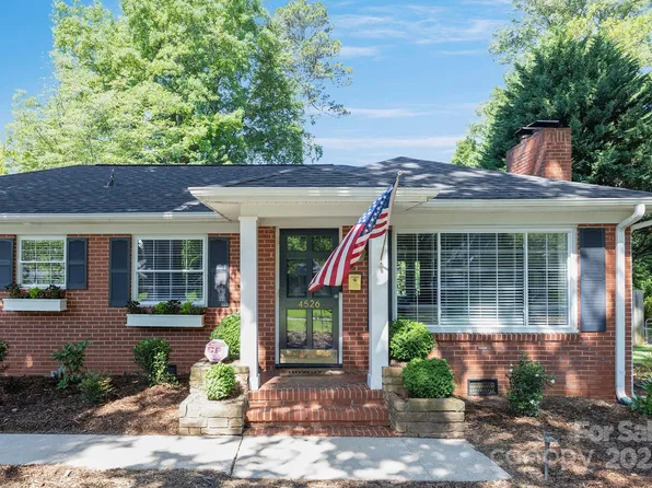 4526 Longwood Dr, Charlotte, NC 28209