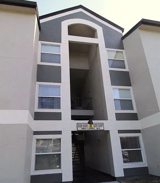 2 bed, 1000 sqft, $1,650 — Photo 2