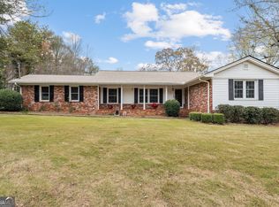 2090 Skyline Dr, Gainesville, GA 30501