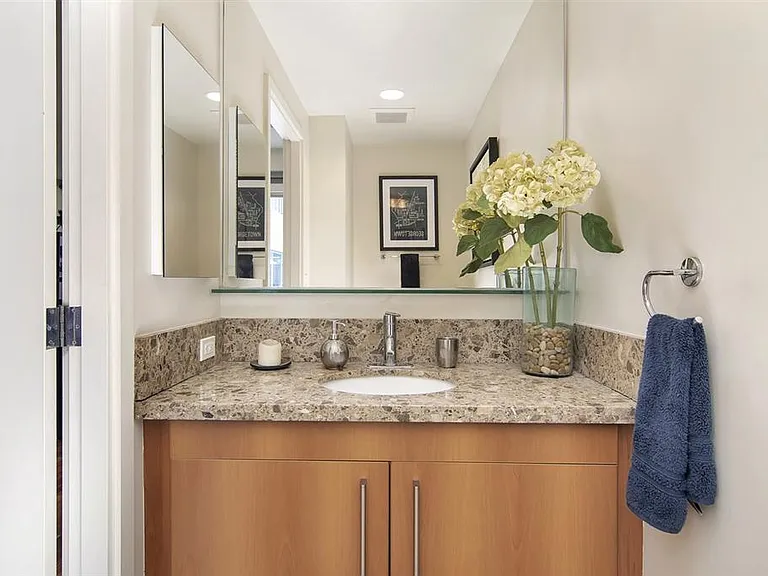 Half bath off living room