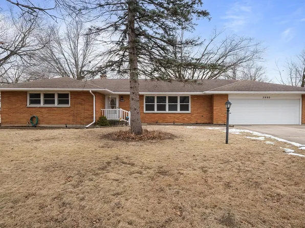 3990 Elva Ln, Rockford, IL 61101