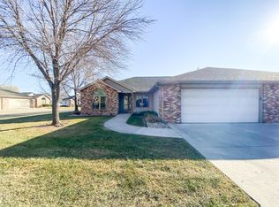 1325 Trail Ridge Cir, Brookings, SD 57006