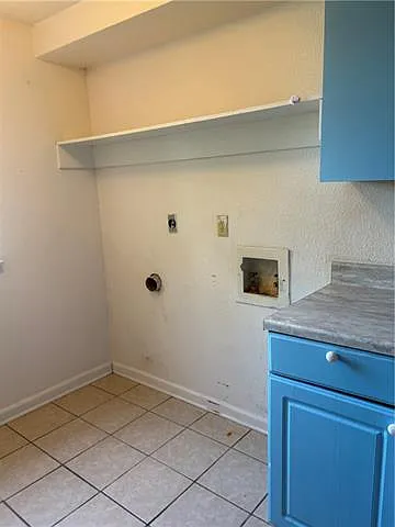 2512 Caswell Ln — Photo 8