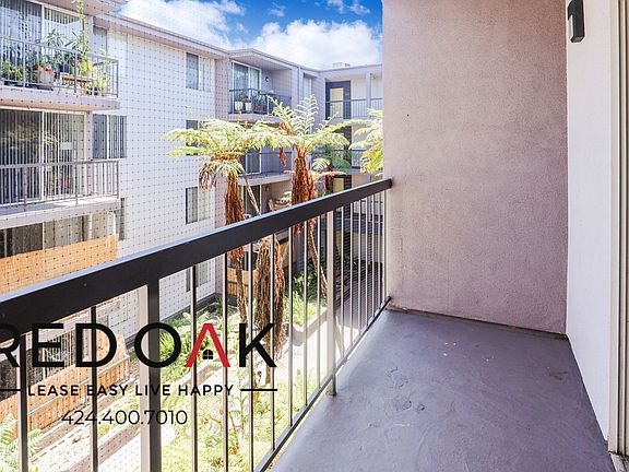 3rd image of 4433 1/2 Eagle Rock Blvd #332