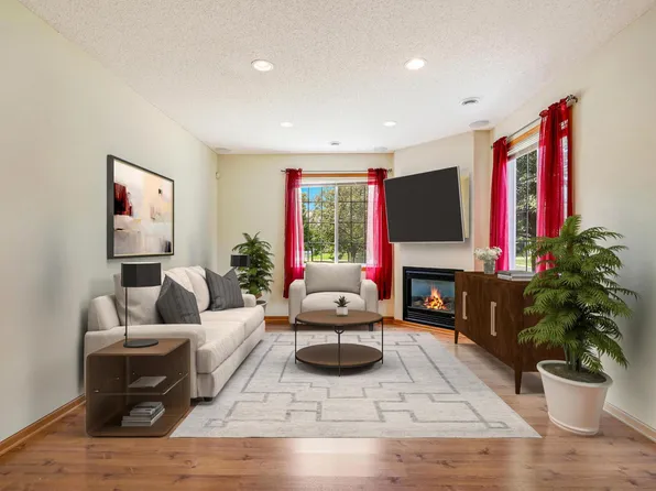 13415 Europa Ct N Unit 1, Hugo, MN 55038