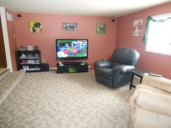 5th image of 4319 Smith St