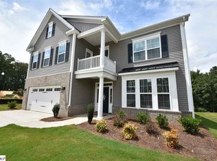 156 Leigh Creek Dr, Simpsonville, SC 29681