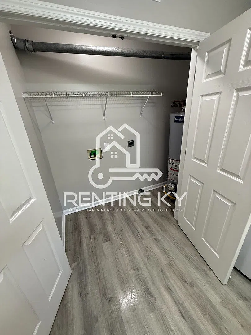 323 Peachtree Road — Photo 4