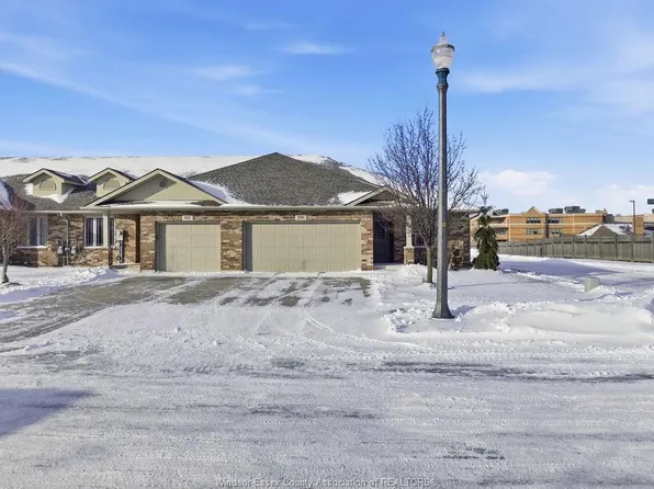 2505 Cypress Ave, Windsor, ON N8P 0A7