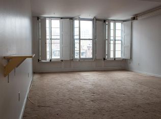 19 S Bank St APT 301, Philadelphia, PA 19106