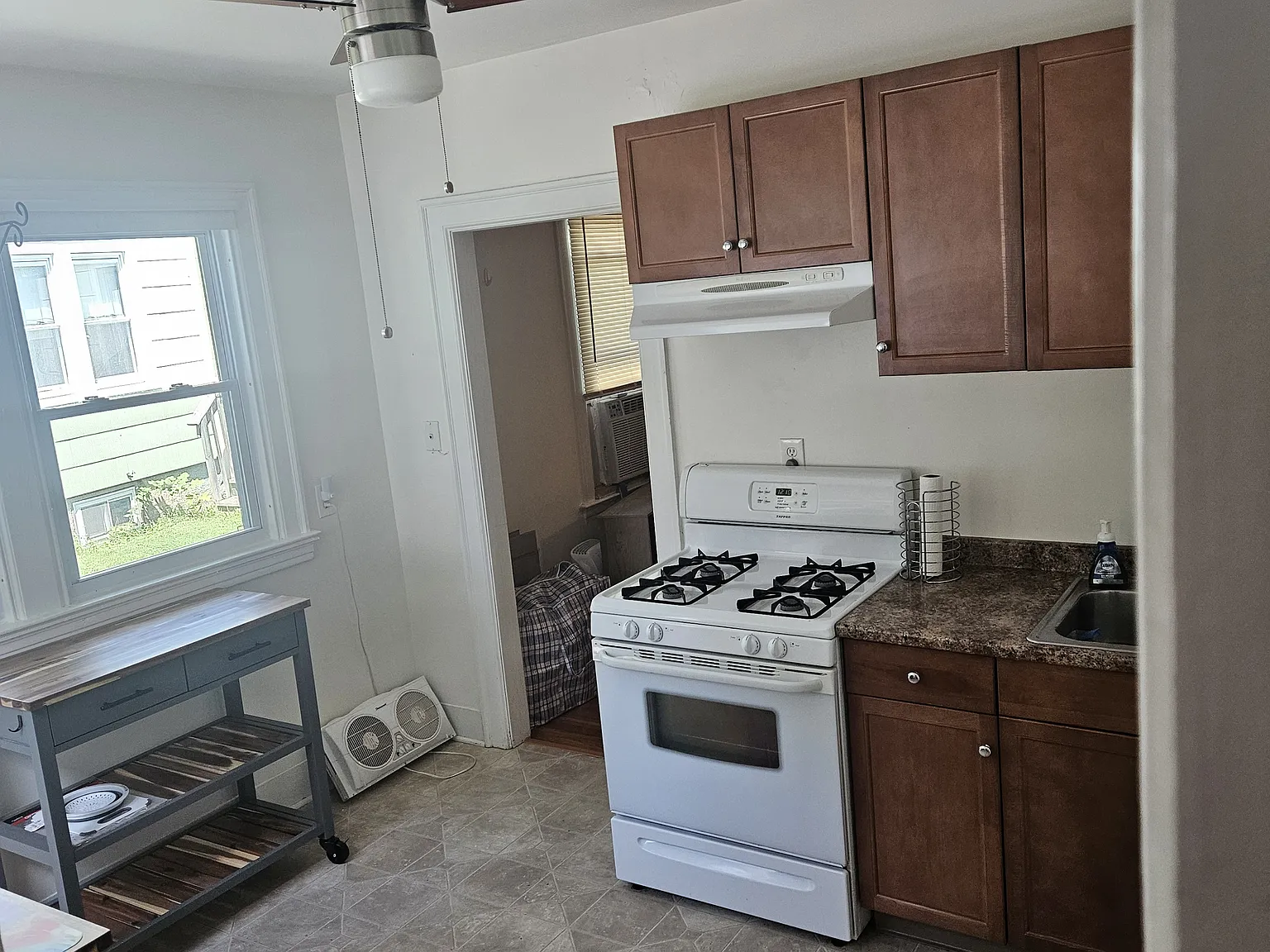 2 bed, 1022 sqft, $3,000 — Photo 4