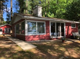 N1405 Speer Rd, Waupaca, WI 54981