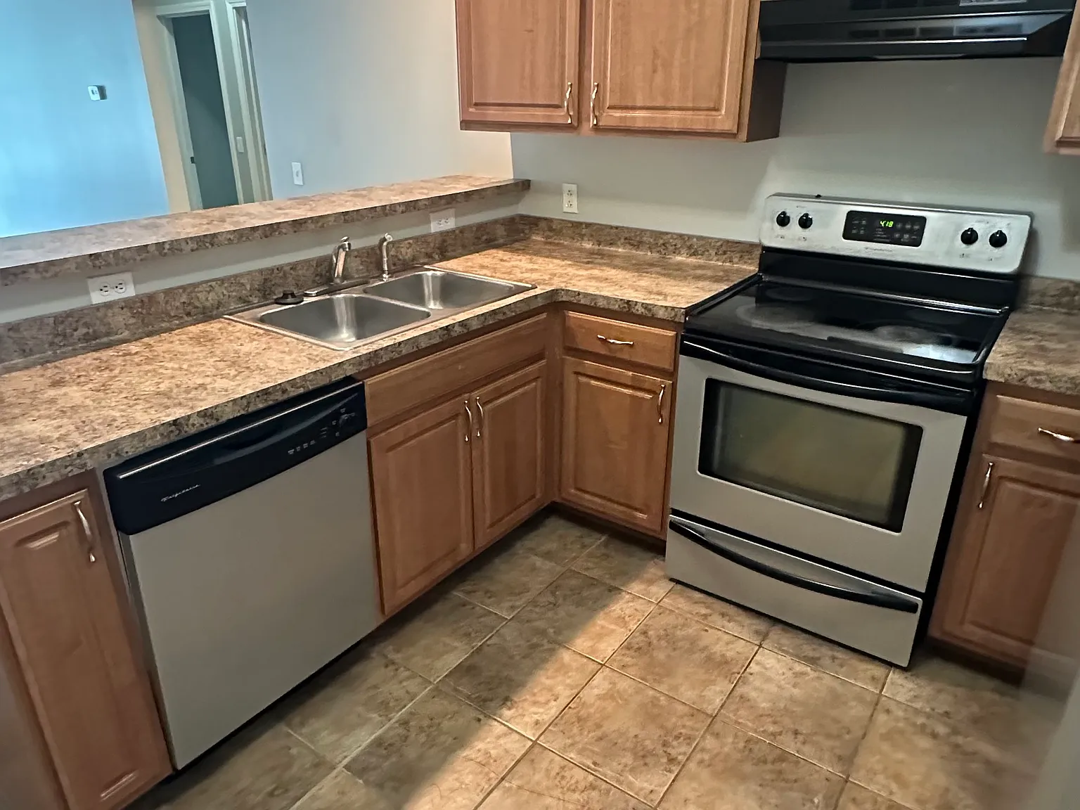 2 bed, $1,495 — Photo 4