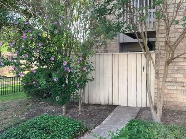8340 Fathom Cir APT 103, Austin, TX 78750