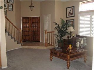 2nd image of 6093 Meadowbrook Ln