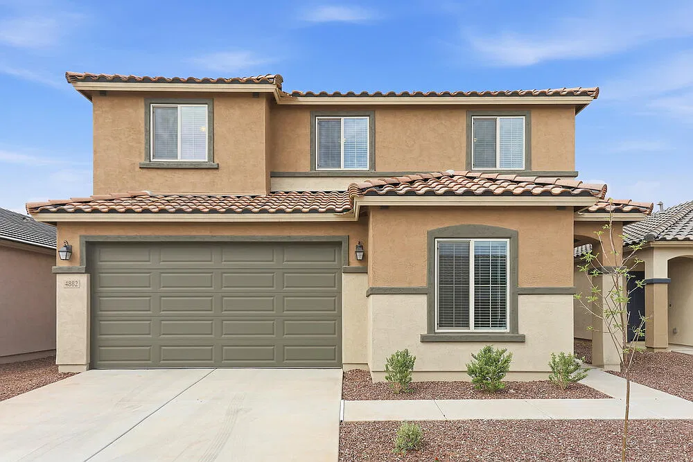 4 bed, 3.0 bath, 2197 sqft, $2,350 — Photo 1