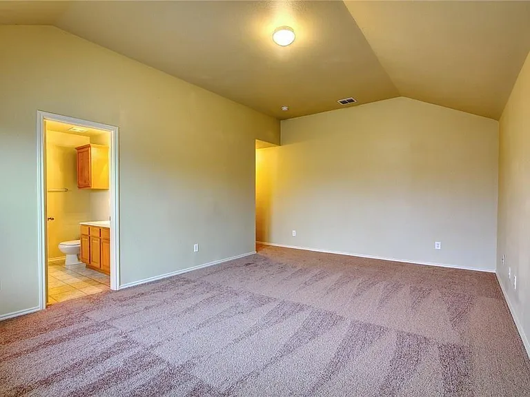 8513 Prairie Wind Trl — Photo 26