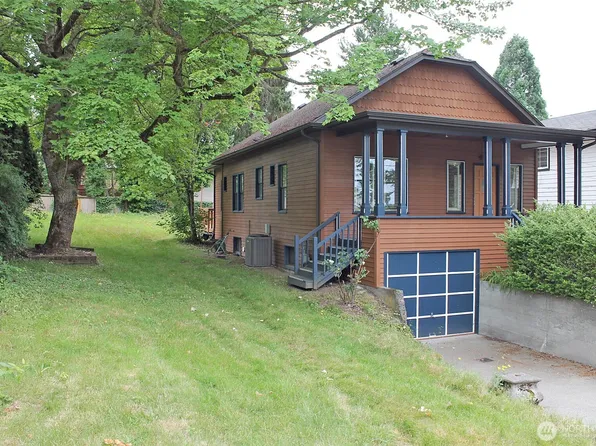 409 NE 95th  Street, Seattle, WA 98115
