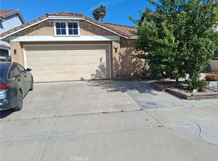 560 Coudures Way, Perris, CA 92571