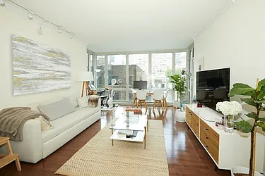 225 East 34th Street #6J image 1 of 10