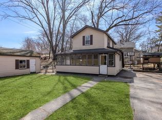 66 Shore Dr, Auburn, MA 01501