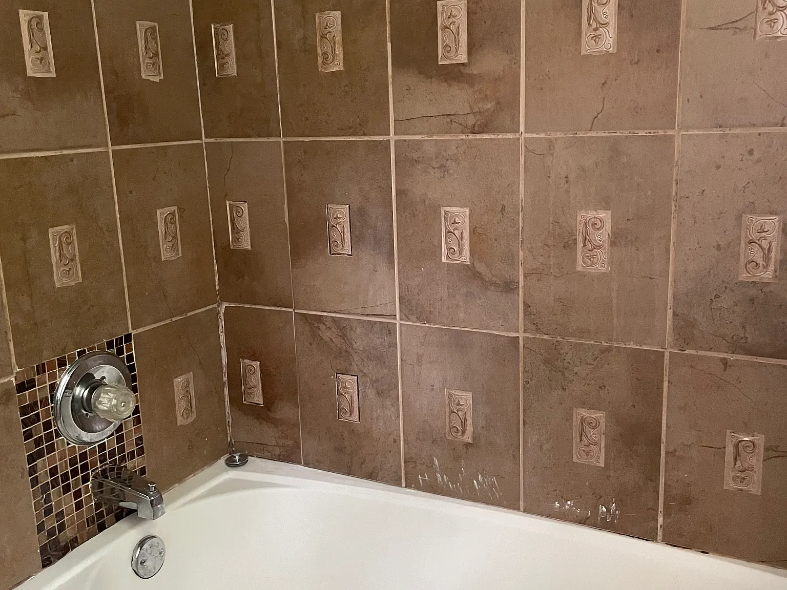 3212 Dallas Dr — Photo 2