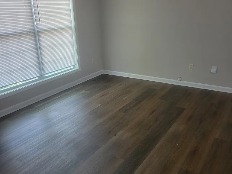 1617 Curthay Ct — Photo 7