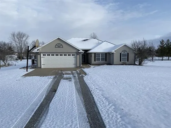 4055 E Liberty Woods Ct, Hartsburg, MO 65039