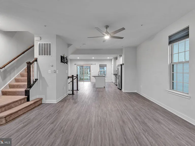 14737 Earl Mitchell Ave #E — Photo 8