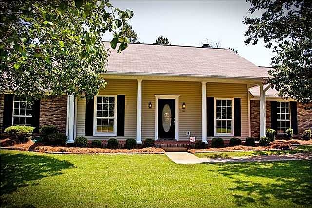 1st image of 394 Siwell Meadows Dr