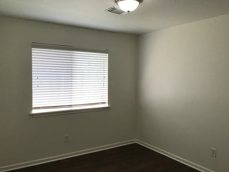 327 Leisure Ln — Photo 19