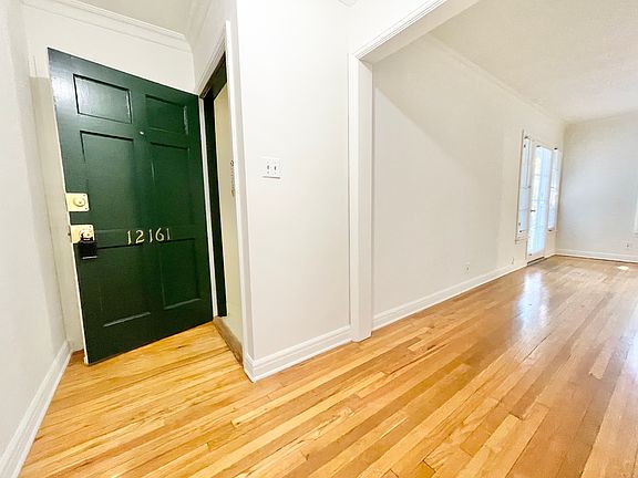 2nd image of 12161 W Sunset Blvd #A