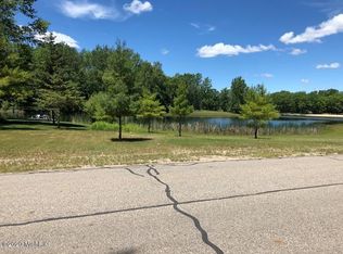 6788 Club House Dr E, Stanwood, MI