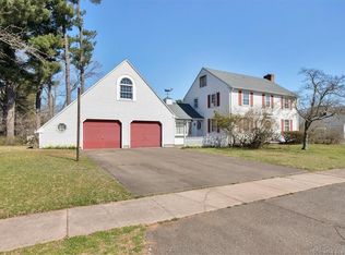 124 Milwood Rd, East Hartford, CT 06118