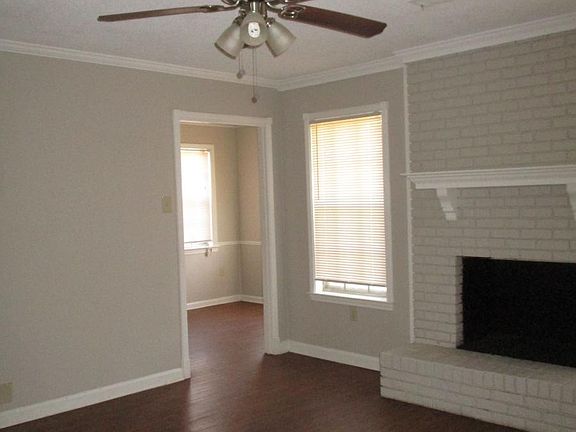 4th image of 4057 Oakbend Dr