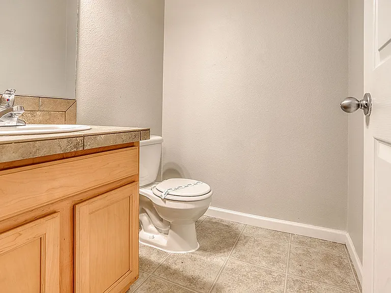 15075 SE Powell Blvd — Photo 40