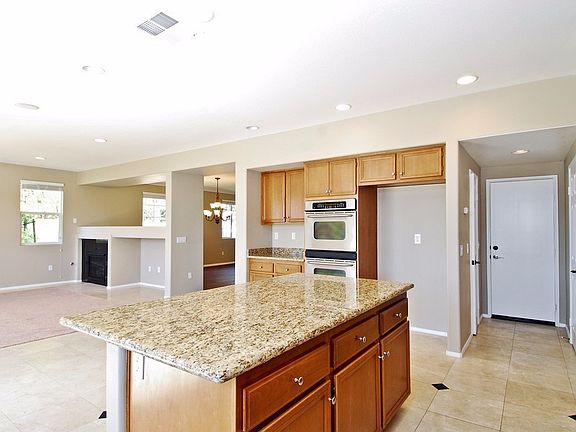 2nd image of 27593 Blue Topaz Dr
