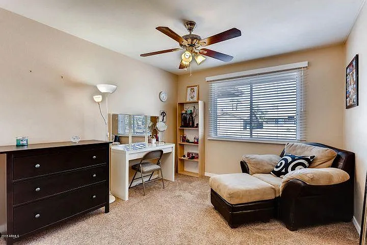 1911 E Huntington Dr — Photo 16