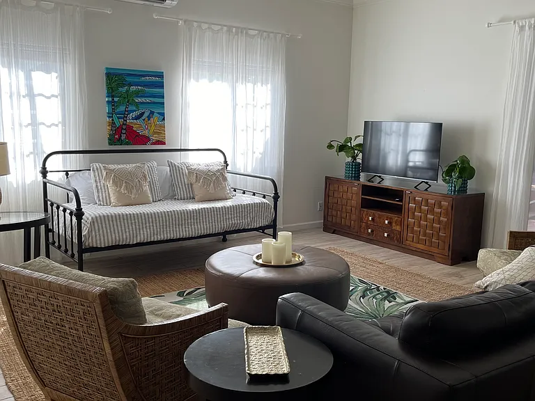 Living Room with daybed