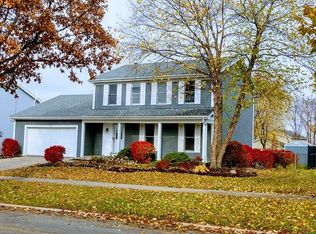 1800 71st St, Downers Grove, IL 60516