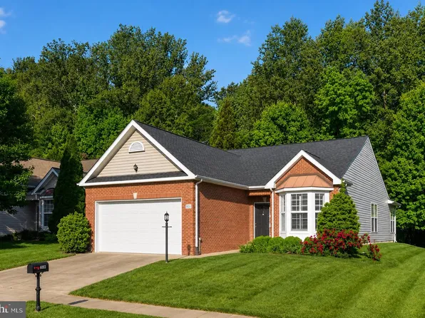 4003 Great Harvest Ct, Dumfries, VA 22025