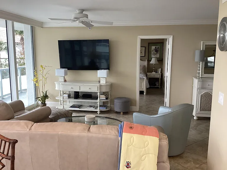 3554 Ocean Dr #301 — Photo 5