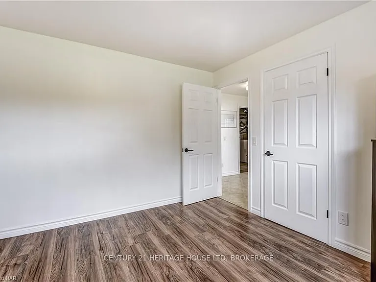 10 Madison St — Photo 23